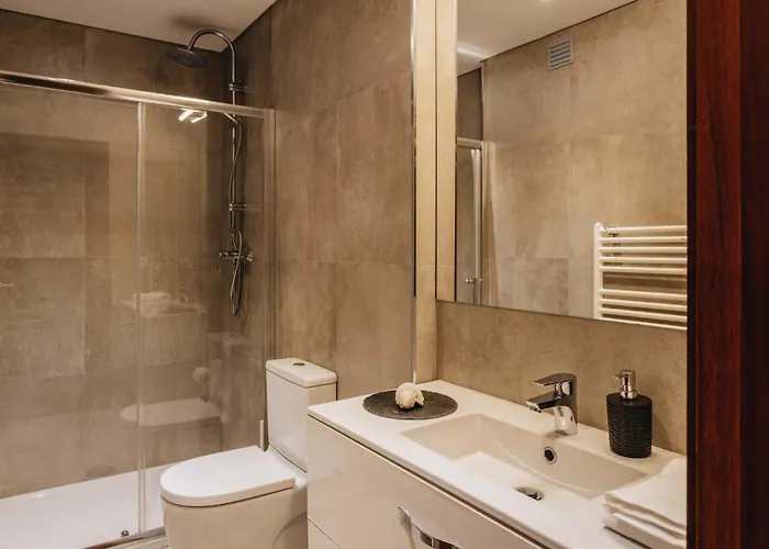 Premium Apartment With Private Terrace & Garage