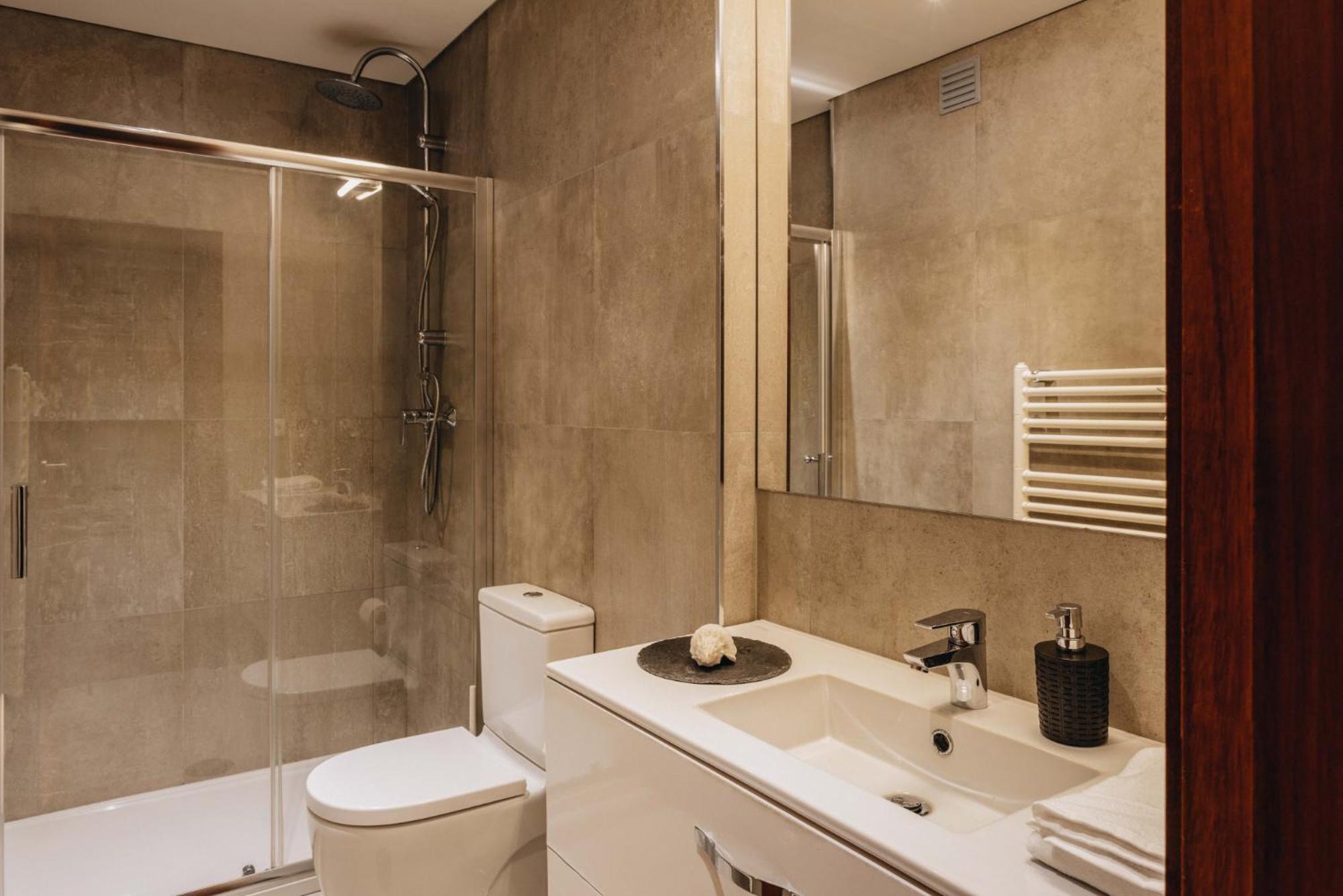 Premium With Private Terrace & Garage Appartement Oporto