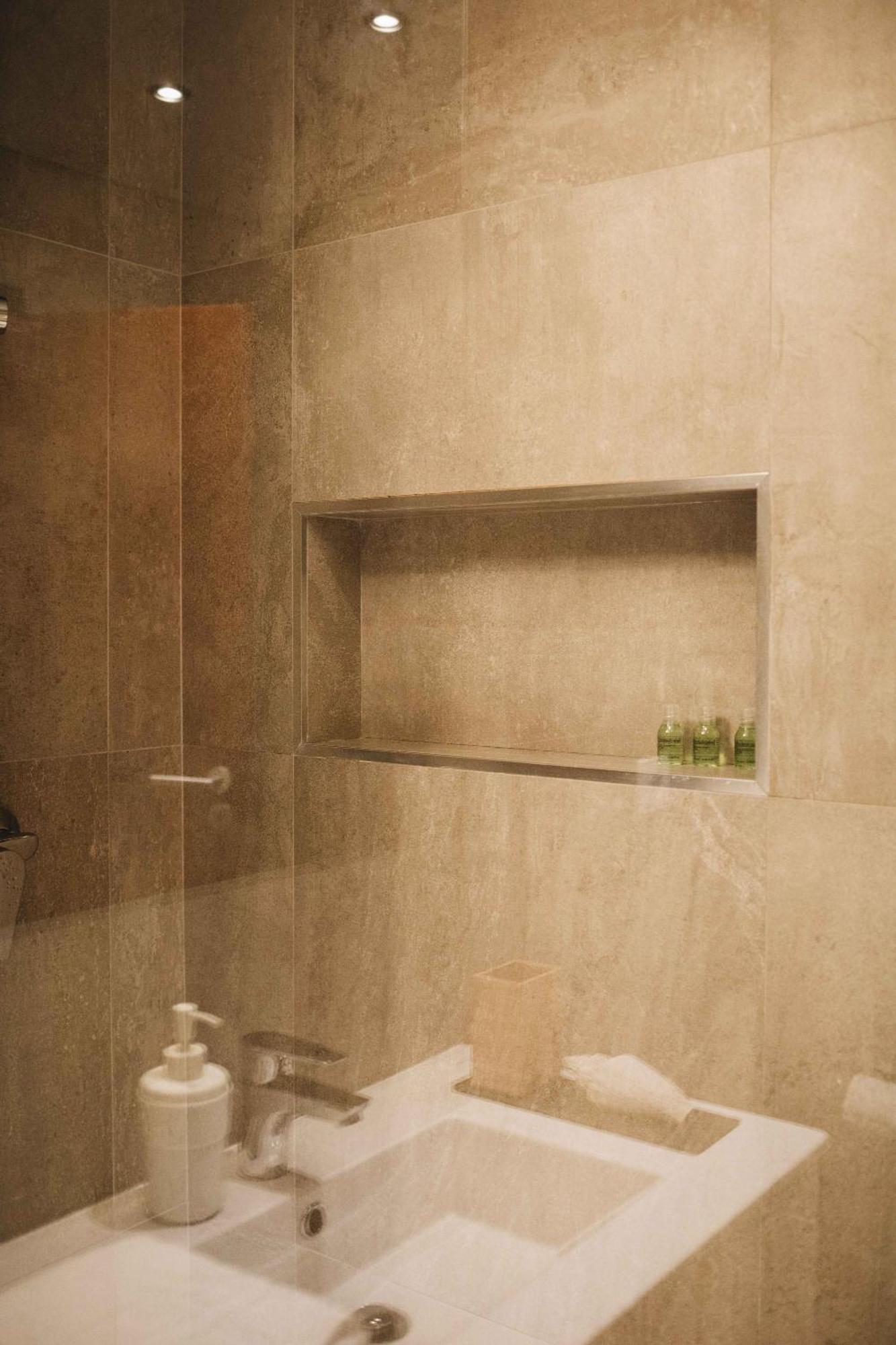 Premium With Private Terrace & Garage *