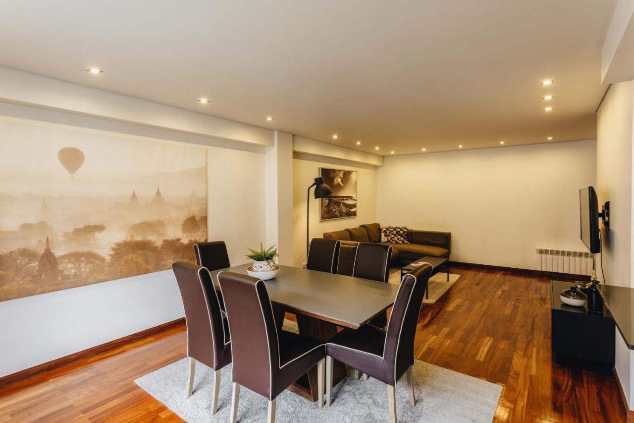 Esm - Bombarda's Premium Terrace Oporto